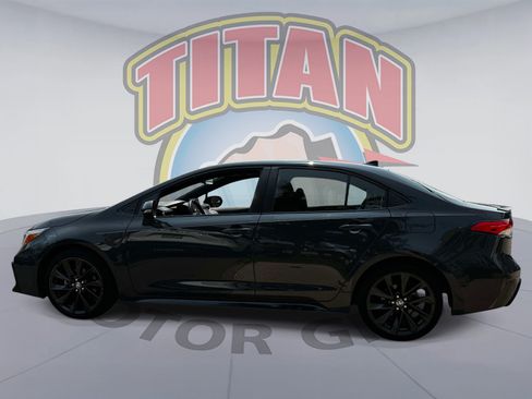 Used 2024 Toyota Corolla SE FWD image 3