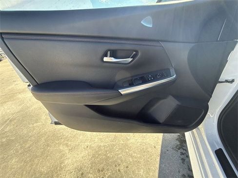 Used 2024 Nissan Sentra SR image 13