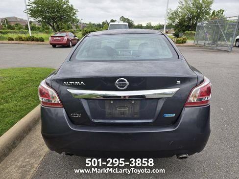 Used 2013 Nissan Altima 2.5 S FWD image 6