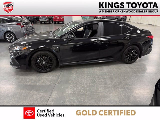 Certified 2025 Toyota Camry SE FWD image 5