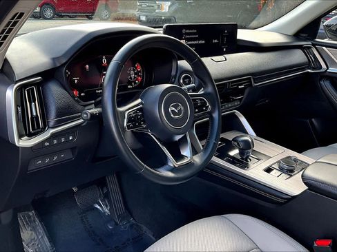 Used 2025 MAZDA CX-70 Plug-In Hybrid w/ Premium Pkg image 17