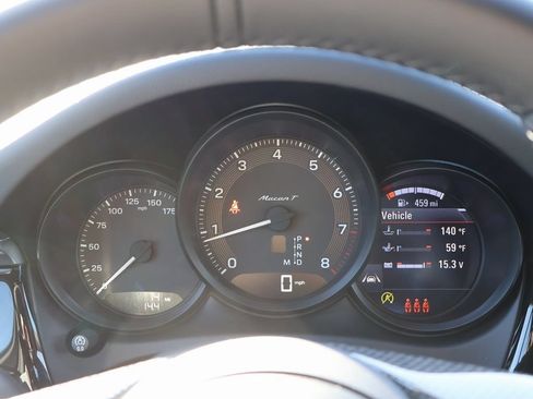 Certified 2026 Porsche Macan Turbo AWD/4WD image 27