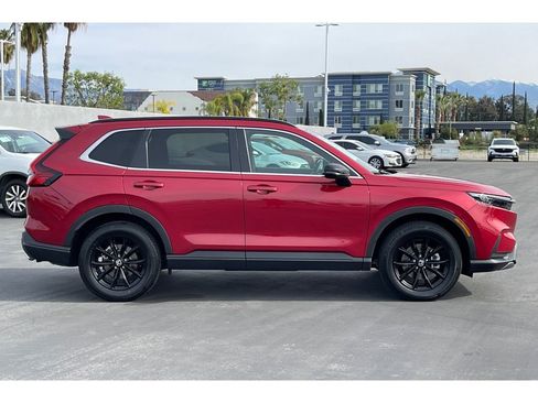 Certified 2025 Honda CR-V Sport image 7