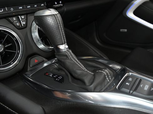 Used 2021 Chevrolet Camaro SS RWD image 41