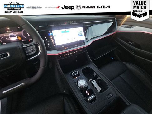 Used 2024 Jeep Wagoneer Launch Edition AWD/4WD image 21