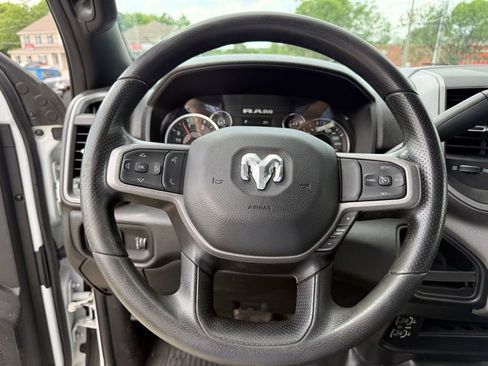 Used 2024 RAM 3500 Tradesman AWD/4WD image 15