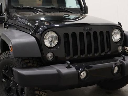 Used 2017 Jeep Wrangler Sport image 34
