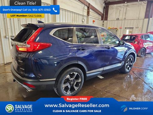 Used 2018 Honda CR-V Touring image 4