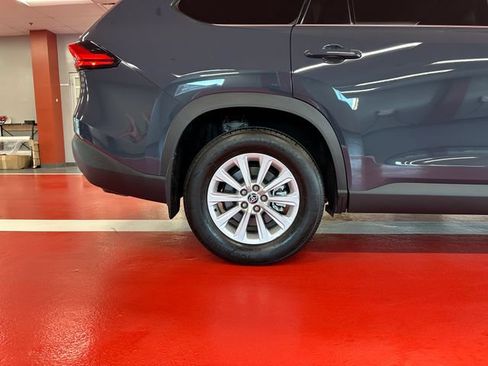 Certified 2024 Toyota Grand Highlander AWD image 29