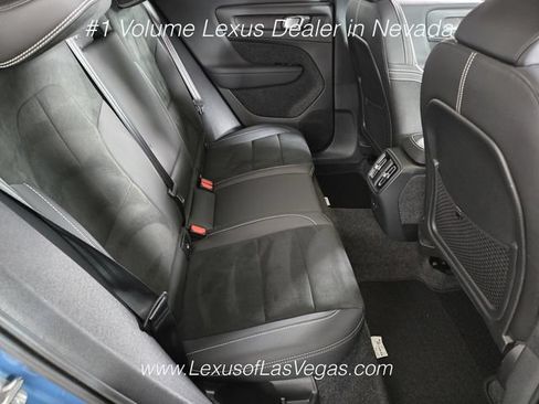 Used 2023 Volvo XC40 Recharge Plus AWD/4WD image 21