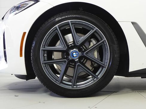 Certified 2023 BMW i4 eDrive35 w/ Premium Package RWD image 5