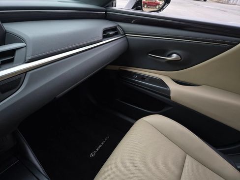Used 2020 Lexus ES 350 w/ Premium Package FWD image 28