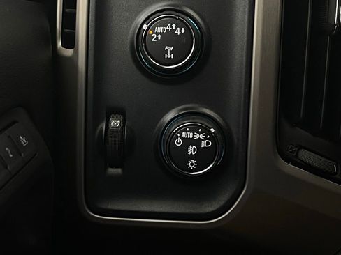 Used 2017 GMC Sierra 1500 Denali w/ Denali Ultimate Package AWD/4WD image 22