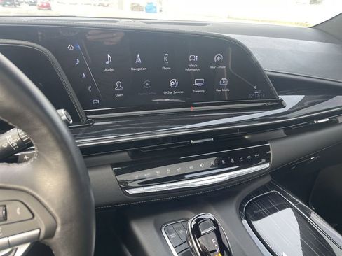 Certified 2024 Cadillac Escalade ESV Sport w/ LPO, ONYX Package image 18