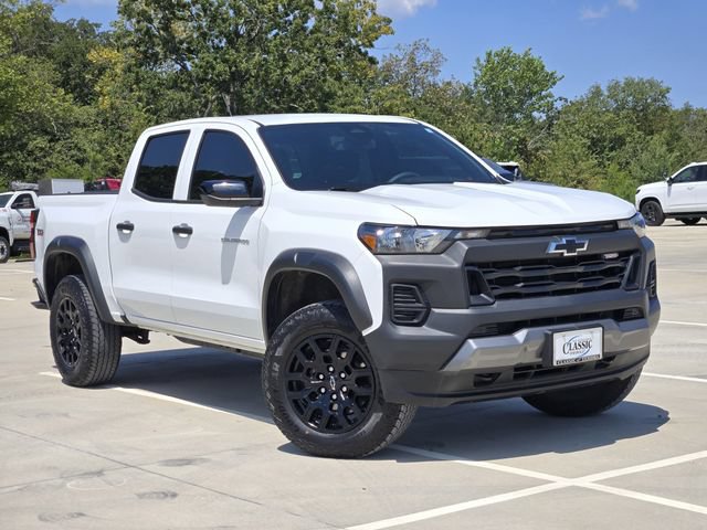 Used 2024 Chevrolet Colorado Trail Boss w/ Advanced Trailering Package AWD/4WD image 1