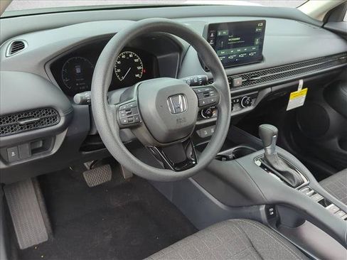 Used 2026 Honda HR-V LX image 10