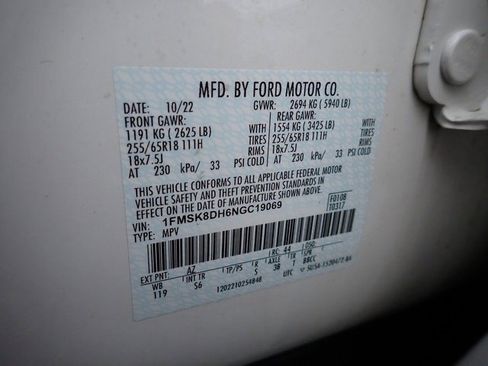 Certified 2022 Ford Explorer XLT w/ Equipment Group 202A image 23