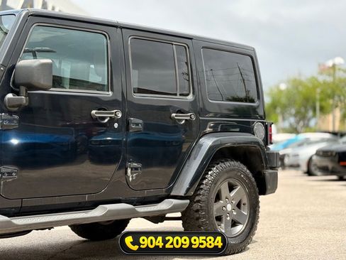 Used 2011 Jeep Wrangler Unlimited Sport image 3