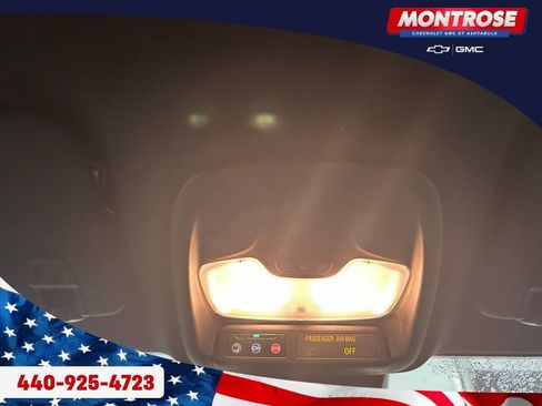 Used 2024 Chevrolet Colorado W/T w/ Safety Package image 18