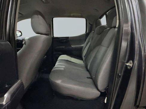 Used 2019 Toyota Tacoma SR5 RWD image 61