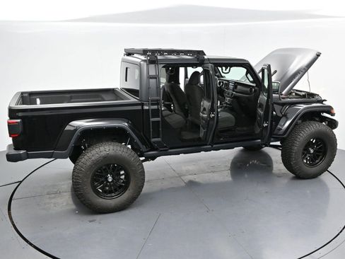 Used 2021 Jeep Gladiator Sport AWD/4WD image 37