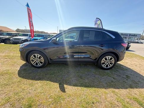 Used 2021 Ford Escape SEL w/ Technology Package image 4