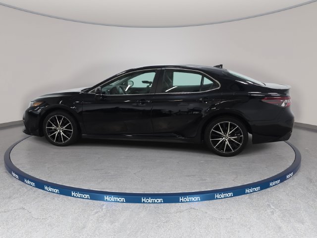 Certified 2024 Toyota Camry SE w/ Cold Weather Package AWD/4WD image 8