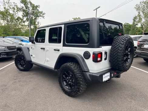 Used 2025 Jeep Wrangler Unlimited Sport AWD/4WD image 33