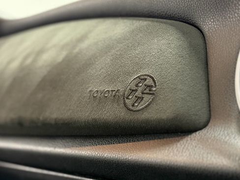 Used 2019 Toyota 86 image 16