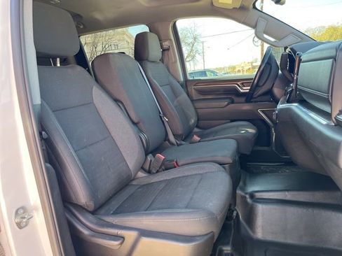 Used 2024 Chevrolet Silverado 3500 LT w/ Convenience Package AWD/4WD image 24