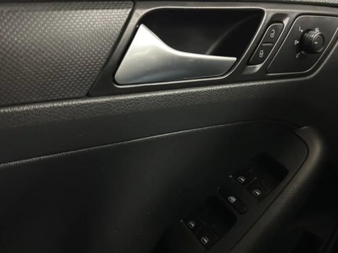 Used 2015 Volkswagen Jetta S FWD image 19