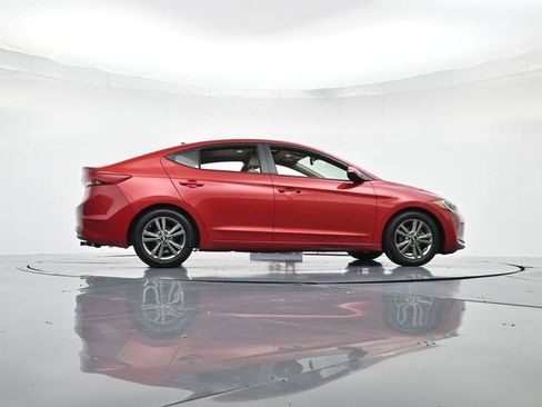 Used 2017 Hyundai Elantra Value Edition image 31