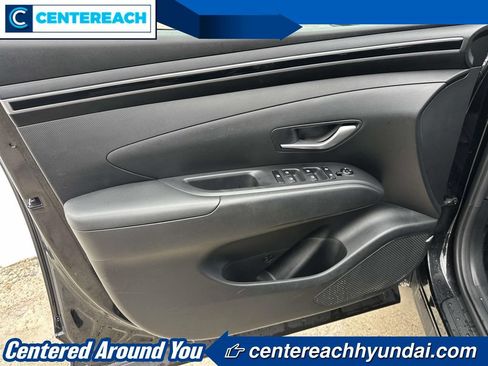 Used 2024 Hyundai Tucson SE AWD/4WD image 14