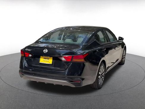Used 2026 Nissan Altima 2.5 SV FWD image 15