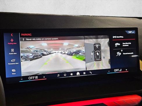 Used 2025 BMW X3 xDrive30i w/ Premium Package image 14