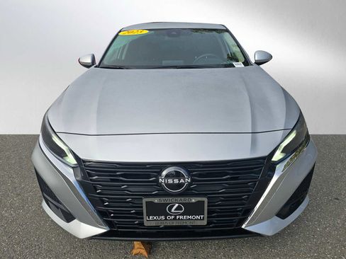 Used 2023 Nissan Altima 2.5 SV image 8