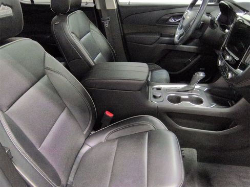 Used 2020 Chevrolet Traverse High Country w/ LPO, Floor Liner Package image 24