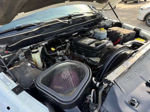 Used 2013 RAM 2500 Tradesman w/ Chrome Appearance Group image 35