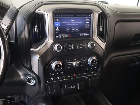 Used 2020 GMC Sierra 2500 Denali w/ Technology Package AWD/4WD image 5