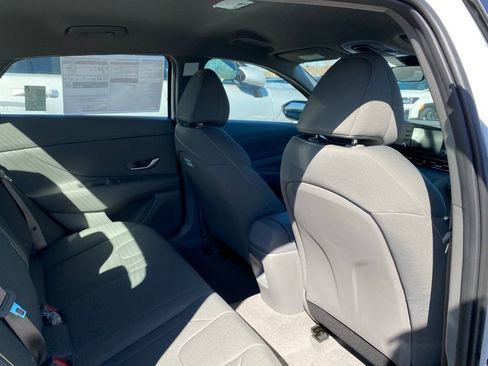 New 2026 Hyundai Elantra Sport FWD image 33