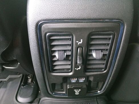 Used 2021 Jeep Grand Cherokee Limited w/ Quick Order Package 28K 80th image 12