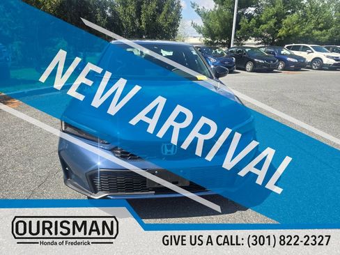 Used 2026 Honda Civic Sport image 3