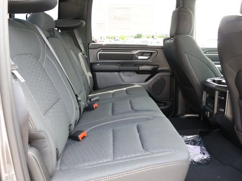 New 2026 RAM 1500 Big Horn AWD/4WD image 12