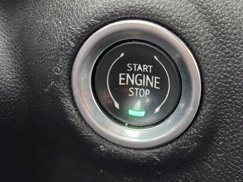 Used 2022 GMC Sierra 1500 Elevation w/ LPO, Elevation Black Package image 6