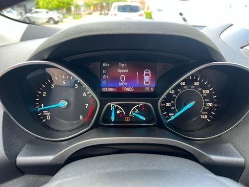 Used 2017 Ford Escape Titanium FWD image 14