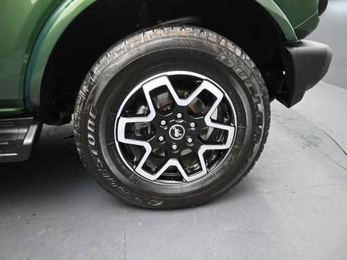 Certified 2025 Ford Bronco Outer Banks AWD/4WD image 35