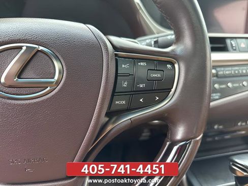 Used 2019 Lexus ES 350 w/ Premium Package FWD image 21