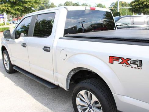 Used 2018 Ford F150 XL w/ Equipment Group 101A Mid AWD/4WD image 12