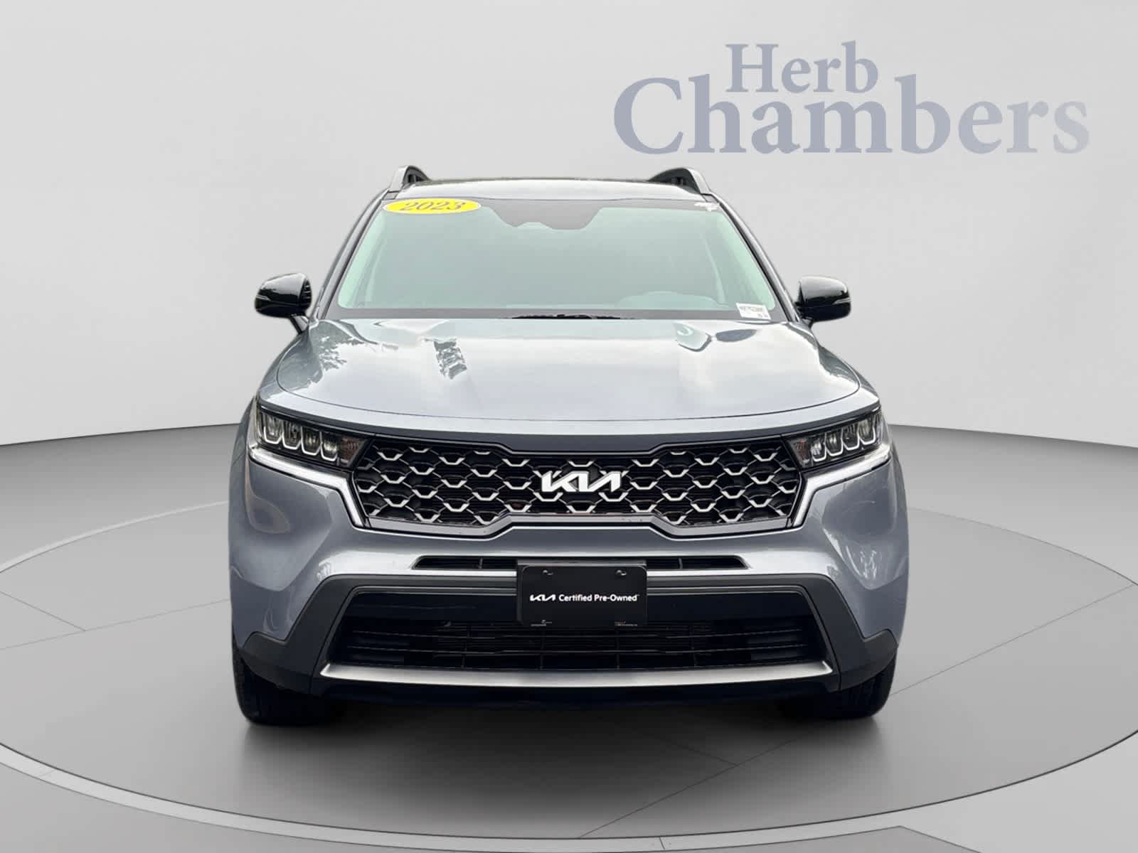 Used 2023 Kia Sorento S AWD/4WD image 2