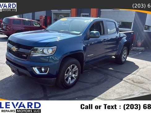 Used 2019 Chevrolet Colorado Z71 AWD/4WD image 3